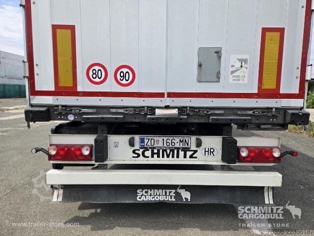 Semirimorchio con telone Schmitz Cargobull Semitrailer Curtainsider Standard