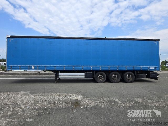 Semirimorchio con telone Schmitz Cargobull Semitrailer Curtainsider Standard