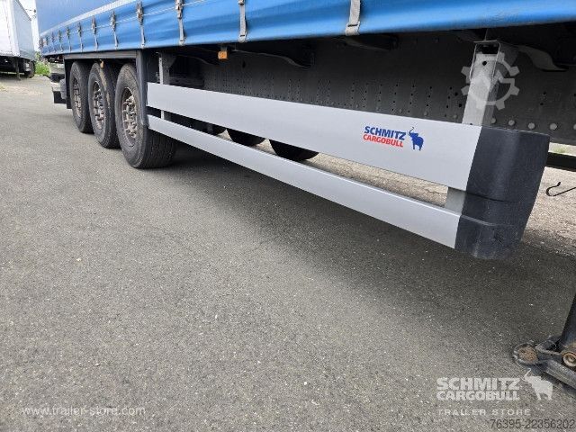 Semirimorchio con telone Schmitz Cargobull Semitrailer Curtainsider Standard