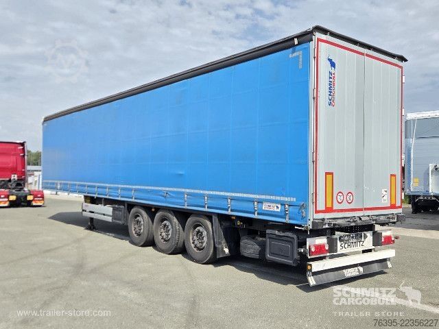 Semirimorchio con telone Schmitz Cargobull Semitrailer Curtainsider Standard