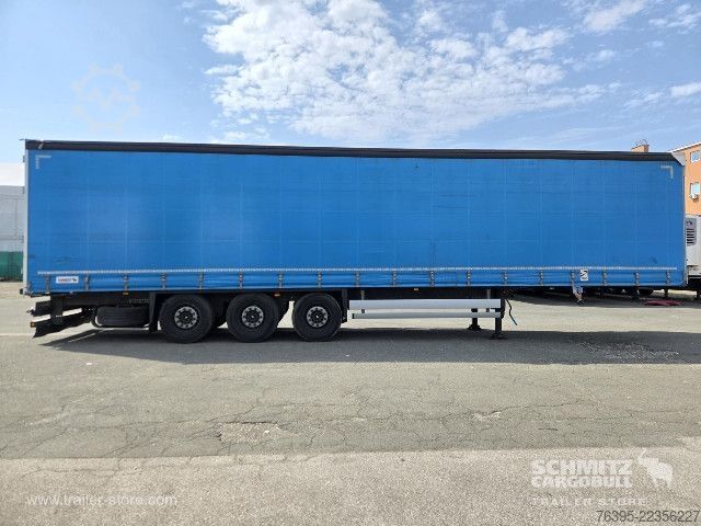 Semirimorchio con telone Schmitz Cargobull Semitrailer Curtainsider Standard