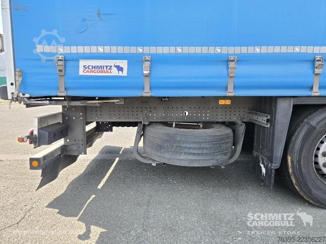 Semirimorchio con telone Schmitz Cargobull Semitrailer Curtainsider Standard