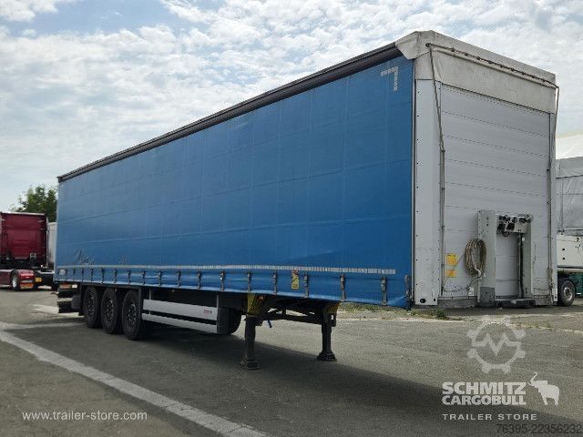 Semirimorchio con telone Schmitz Cargobull Semitrailer Curtainsider Standard