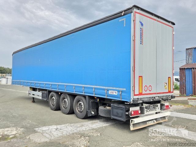Semirimorchio con telone Schmitz Cargobull Semitrailer Curtainsider Standard