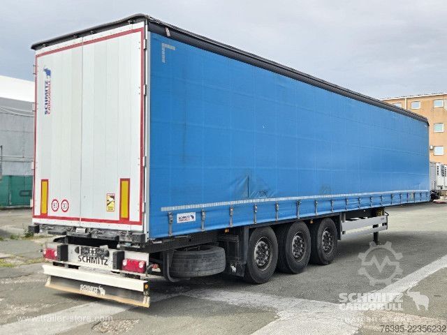 Semirimorchio con telone Schmitz Cargobull Semitrailer Curtainsider Standard