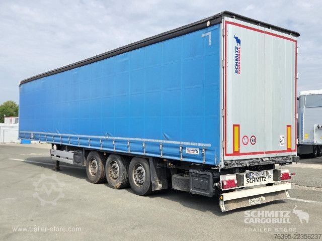 Semirimorchio con telone Schmitz Cargobull Semitrailer Curtainsider Standard