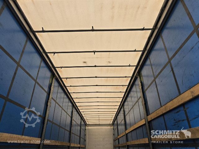 Semirimorchio con telone Schmitz Cargobull Semitrailer Curtainsider Standard
