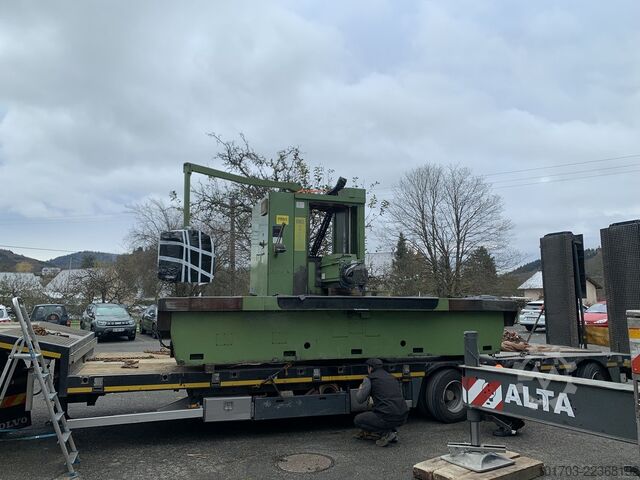 Mașină de frezat cu pat fix Correa A 25/25