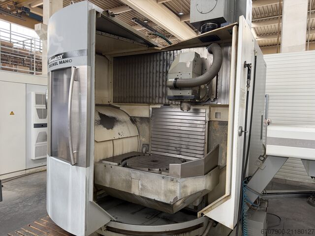 Centro de mecanizado universal Deckel Maho DMU 80 monoBLOCK