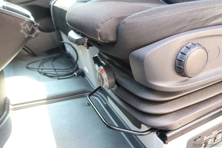 Koelwagen Mercedes-Benz Sprinter 317 Koel/Vries/Verwarmen met nachtaans...