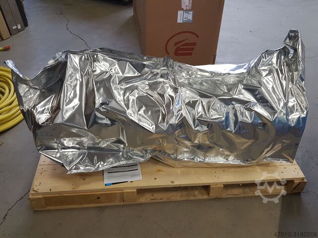 Booster roots piston vacuum pump Edwards EH 4200
