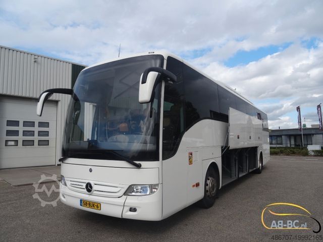 Motor coach MERCEDES-BENZ Tourismo RHD-M, 57 Sitze, Euro 6