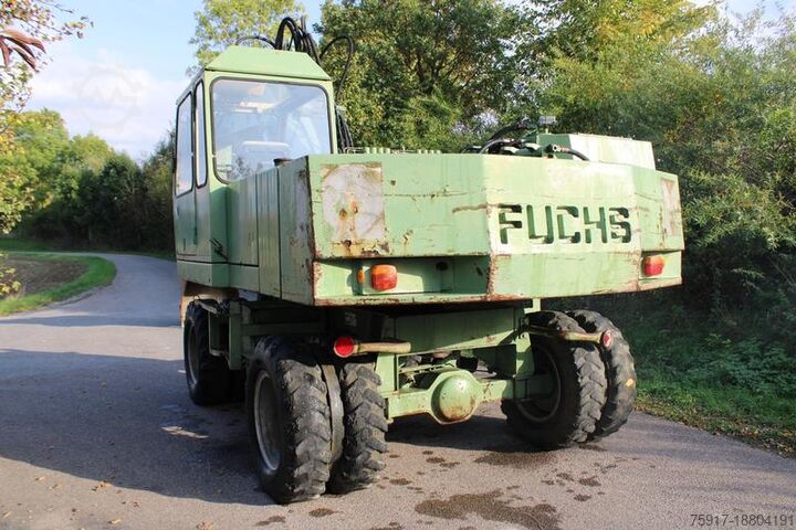 Mobiele graafmachine FUCHS 713, Verstellausleger, Allradantrieb