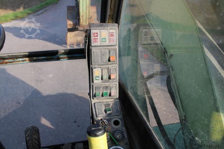 Mobiele graafmachine FUCHS 713, Verstellausleger, Allradantrieb