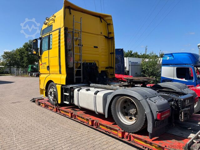 Objemový tahač MAN TGX 18.500 Motorschaden verst. Sattelk Retarder