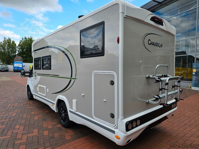 Camper semintegrato CHAUSSON 777 GA Titanium Ultimate Hubbett Solar Markise