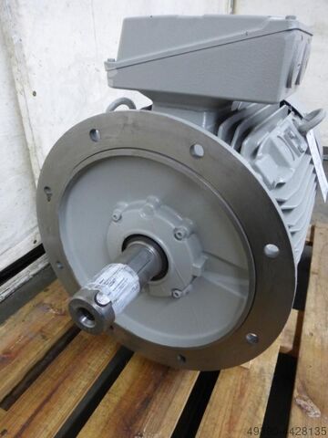 Elektromotor, E-motor, driefasenmotor, krachtstroommotor, flensmotor SIEMENS 3LE16012BB233GB4