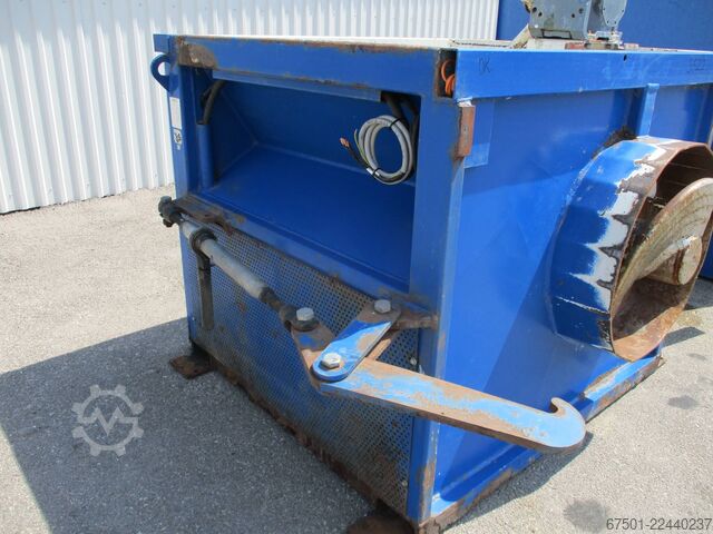 Impianto di triturazione con compressore rotativo H&G Screw compactor Schneckenverdichter (3522)