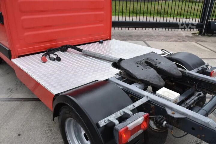 BE-SZM Iveco 40C18 - MANUAL - EURO 4 - 341 TKM - RADIO - BAC...