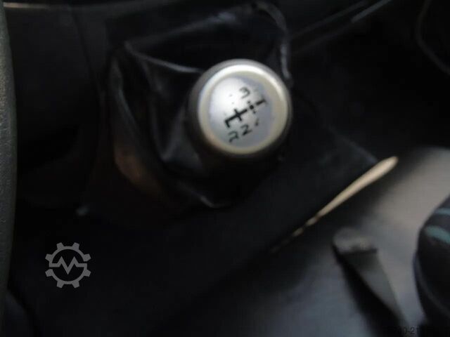 Benne fermée Iveco ML 75 E18 + MANUAL + EURO 5 + 3 STOELEN