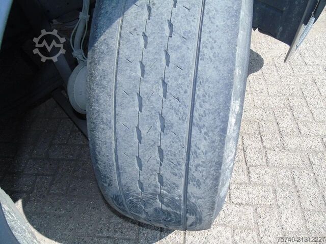 Skjutbar presenning Iveco Stralis 510 + EURO 6 + STEERING AXLE