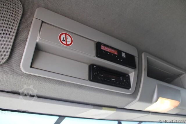 Kuffert Iveco Eurocargo 120E21 + LIFT + EURO 6 + 2 PIECES IN ...