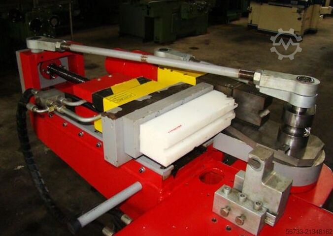 Mandrelli boru bükme makinesi TRANSFLUID DB 2076