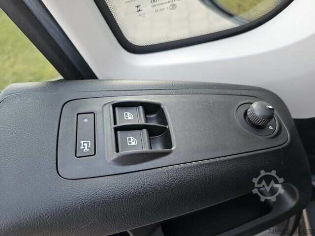 Højt tag varevogn Fiat Ducato 35 L3H2 180 Automatik Multicab DOKA LED