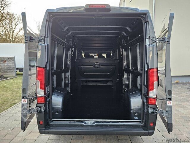 Højt tag varevogn Fiat Ducato 35 L3H2 180 Automatik Multicab DOKA LED