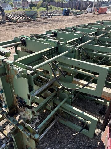 Potence à rouleaux presseurs MMVD87.6-11880 Springer Maschinenfabrik Zuteiler / Druckrollengalgen 6-armig