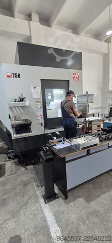 Dikey işleme merkezi HAAS UMC-750
