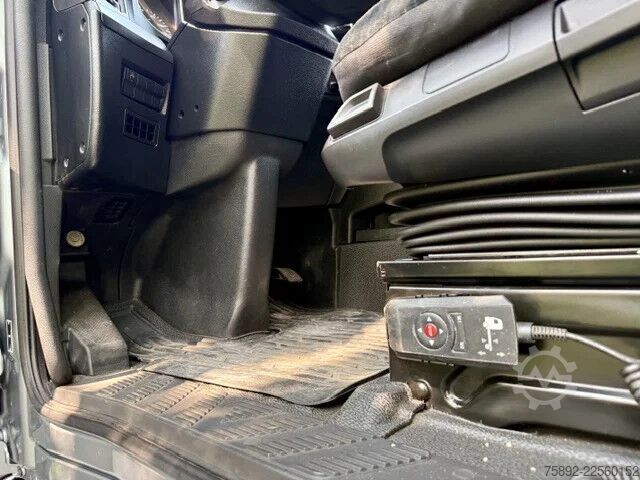 Standaard-SZM Mercedes-Benz Actros 1848 StreamSpace 2,30/Retarder/Eu6/Model...