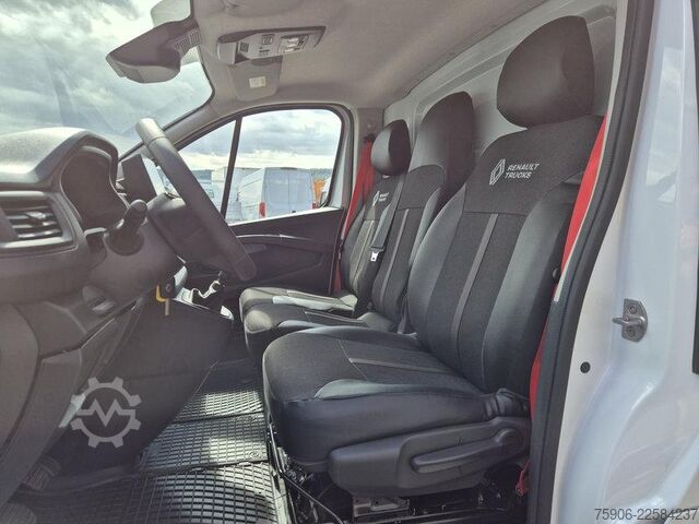 Kombivan Renault Trafic