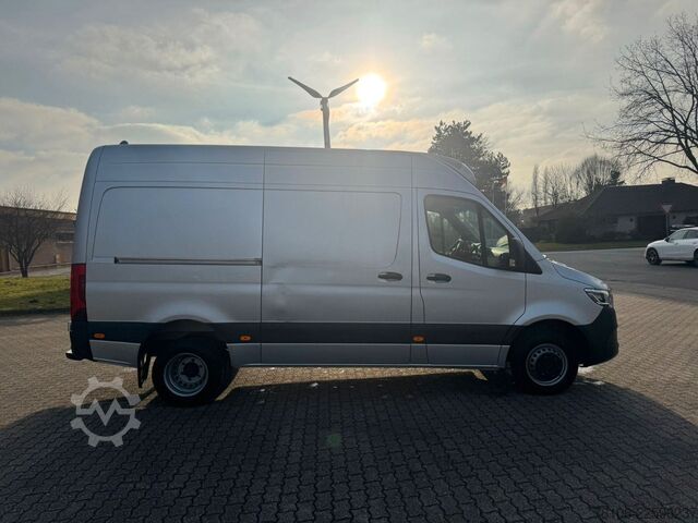Refrigerator body van MERCEDES-BENZ Sprinter III 519 CDI Tiefkühlkasten  Thermoking