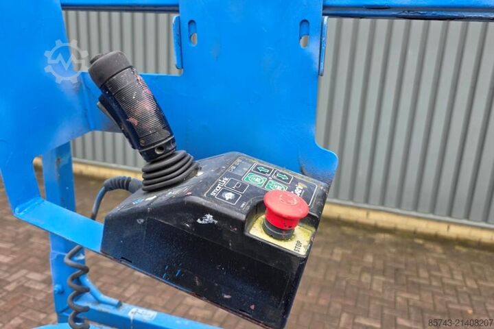 Scherenhebebühne Genie GS1932 Electric, Working Height 7.8 m, 227kg Capac
