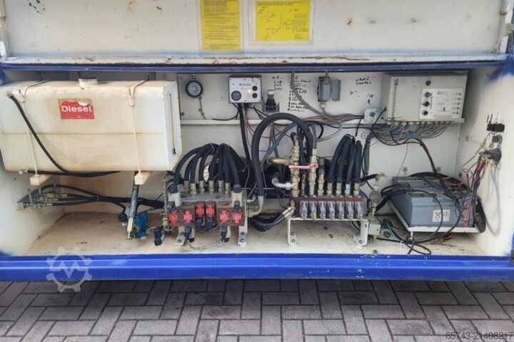 Scherenhebebühne Liftlux SL205-25 D4WDS/P As-Is, Diesel, 4x4 Drive, Hydraul