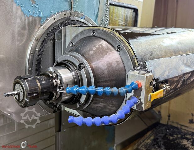 5 eksenli üniversal işleme merkezi AXA VHC-3-M/K
