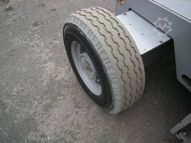 Arbetsplattform GENIE Arbeitsbühne Genie Z 45/25 J, 15,8 m