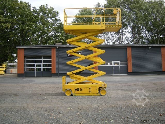 Arbeitsbühne GENIE GS 3246 Scherenarbeitsbühne 11,9 m