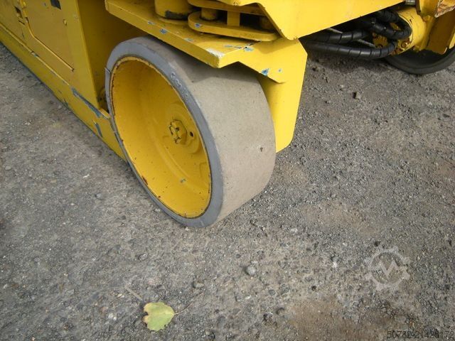 Arbeitsbühne GENIE GS 3246 Scherenarbeitsbühne 11,9 m