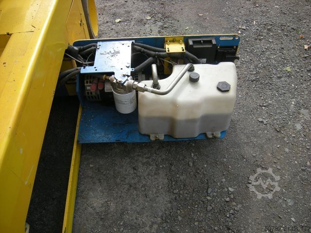 Arbeitsbühne GENIE GS 3246 Scherenarbeitsbühne 11,9 m