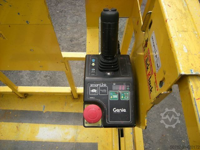 Arbeitsbühne GENIE GS 3246 Scherenarbeitsbühne 11,9 m