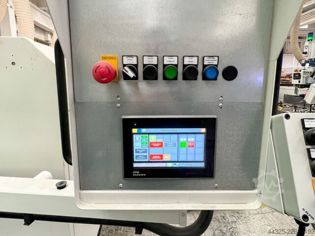 Kantputs- och kantbearbetningsanläggning för dörrar FERWOOD CUSTOMIZED FW-SB DOORFLEX U-LINE