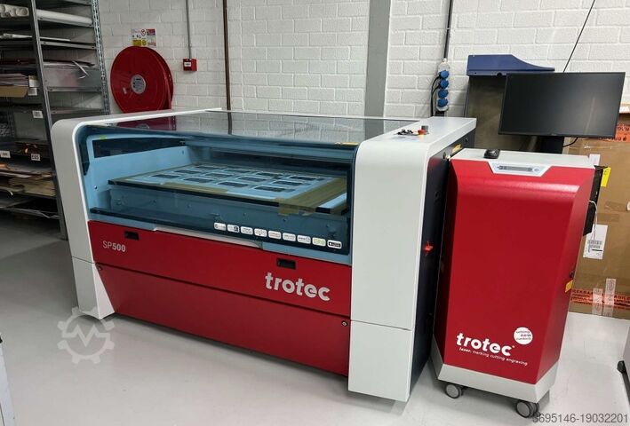 Mașină de tăiere și gravare cu laser Trotec SP500