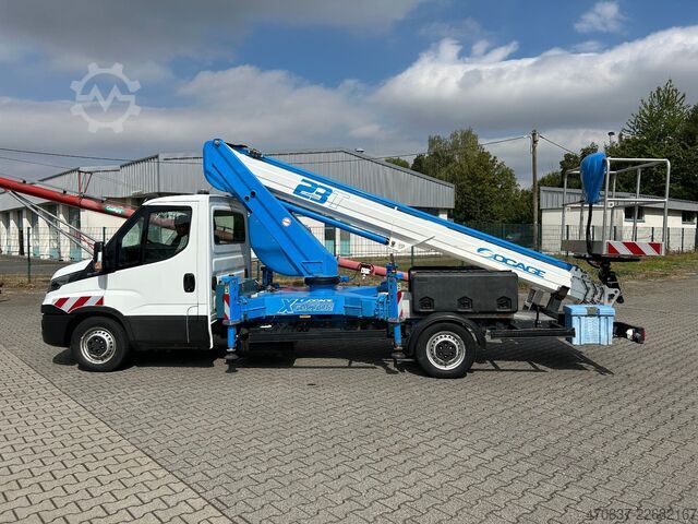 Kamyon üzeri eklemli platform IVECO Daily 35-12 / Socage 23 T + Funk / HomeButton