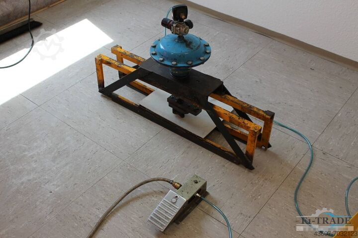 Machine à perforer PRINTEX 10097