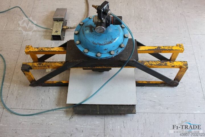 Machine à perforer PRINTEX 10097
