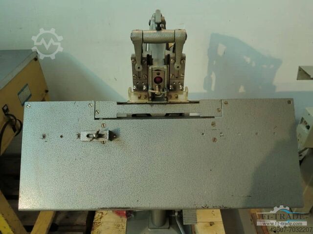 Kitapçıklar için Çift Başlı İstifleyici - Pedler Nagel Multinak