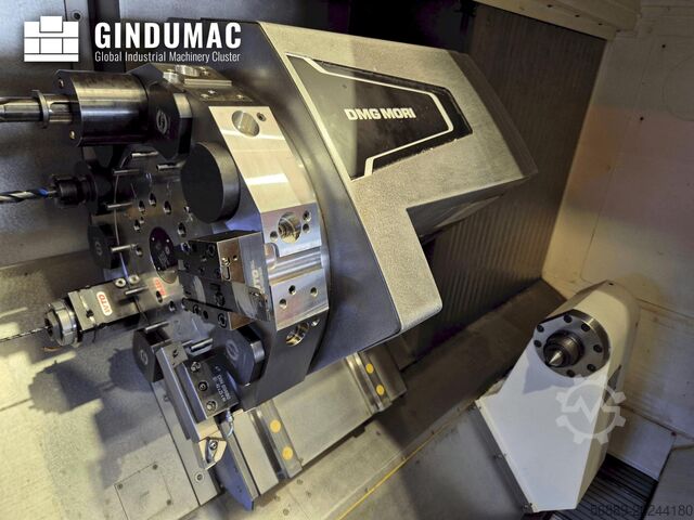 Máquina de torneamento horizontal DMG MORI CLX 550 V4