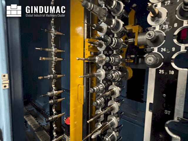Centre d’usinage vertical Matsuura MAM72-35V